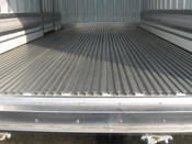 アルミT型ボードフロア